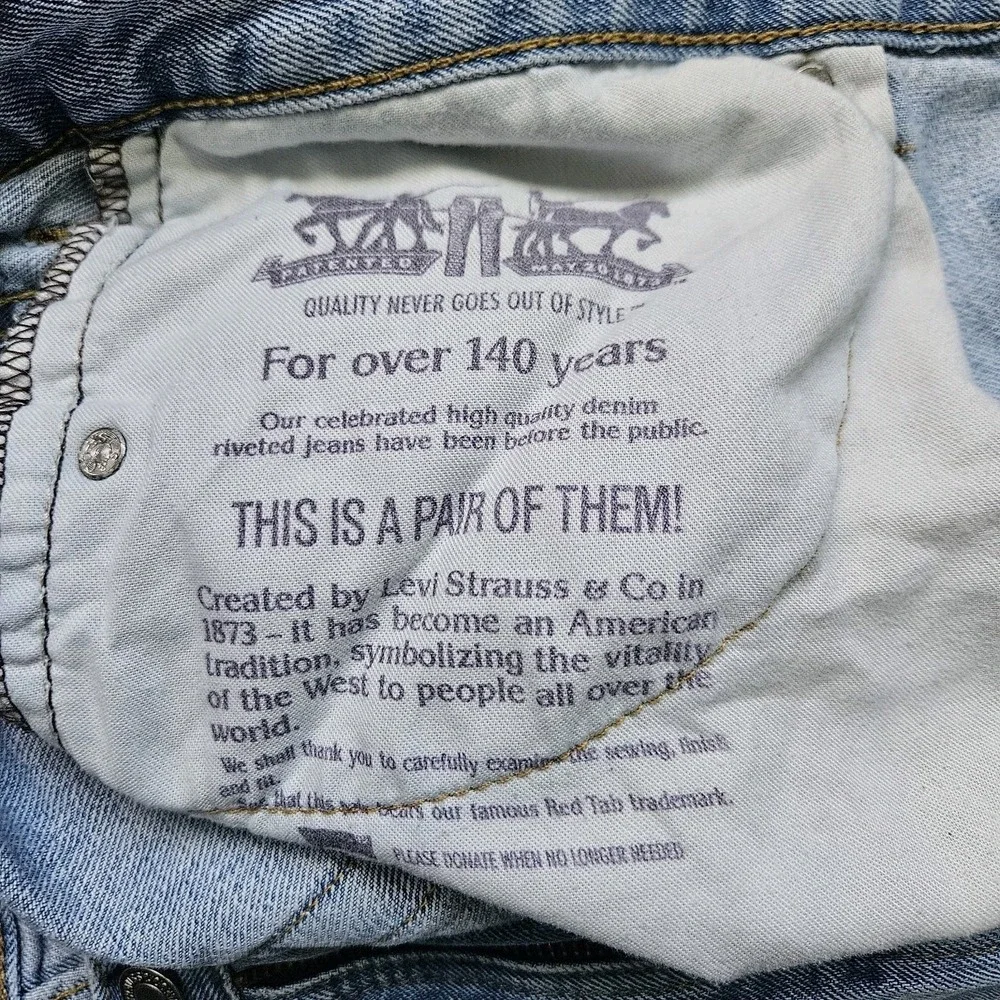 Levis pre owned